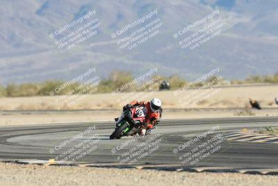 media/Dec-06-2025-CVMA (Sat) [[4a896cc04c]]/Race 8- Formula 40 MW and LW/